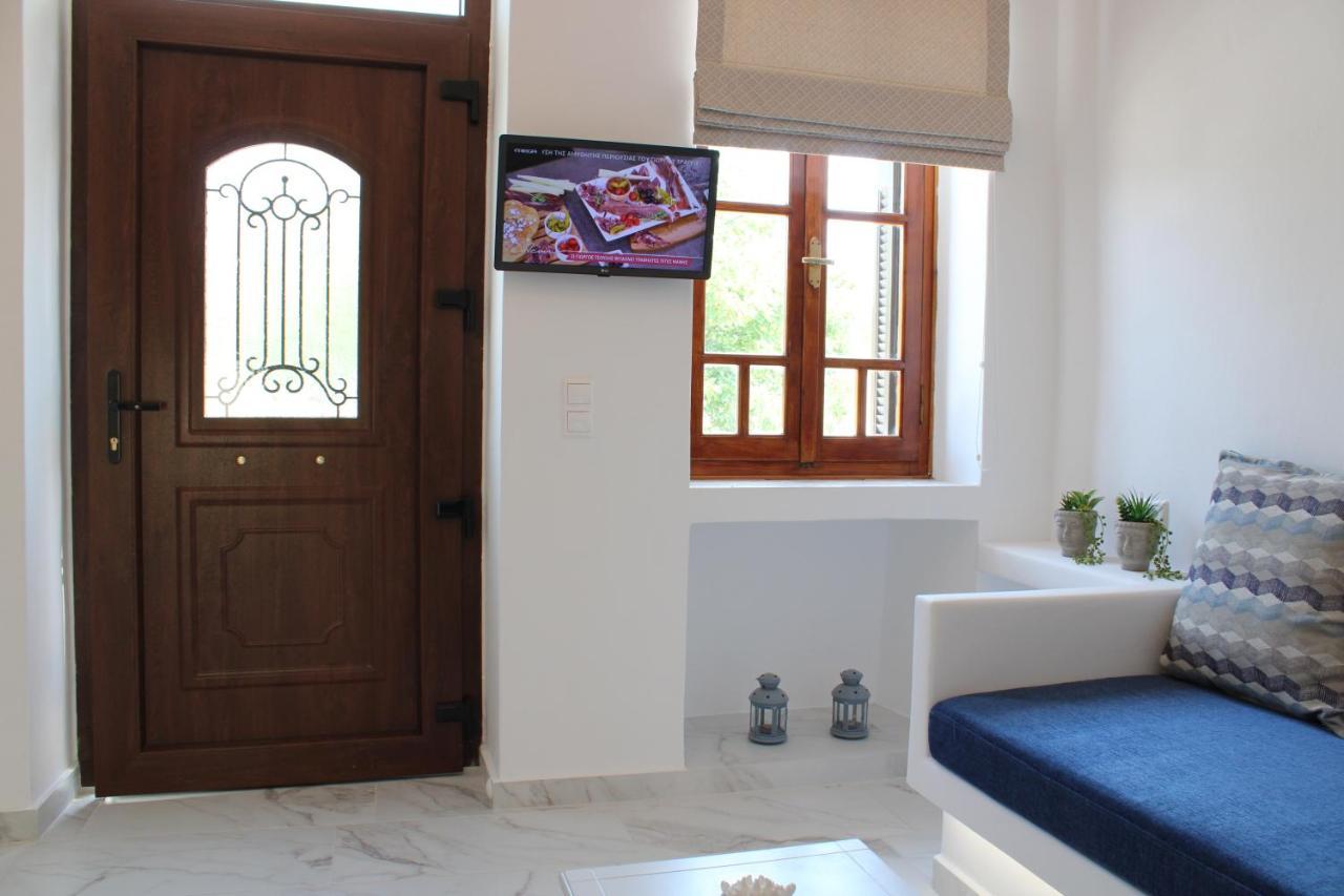 Plaka Philoxenia Apartments Dış mekan fotoğraf