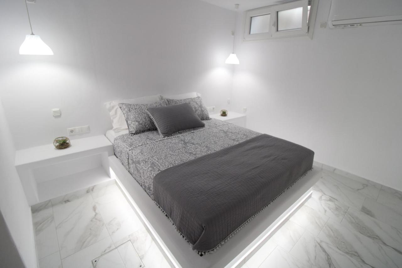 Plaka Philoxenia Apartments Dış mekan fotoğraf