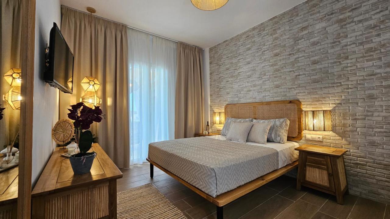 Plaka Philoxenia Apartments Dış mekan fotoğraf