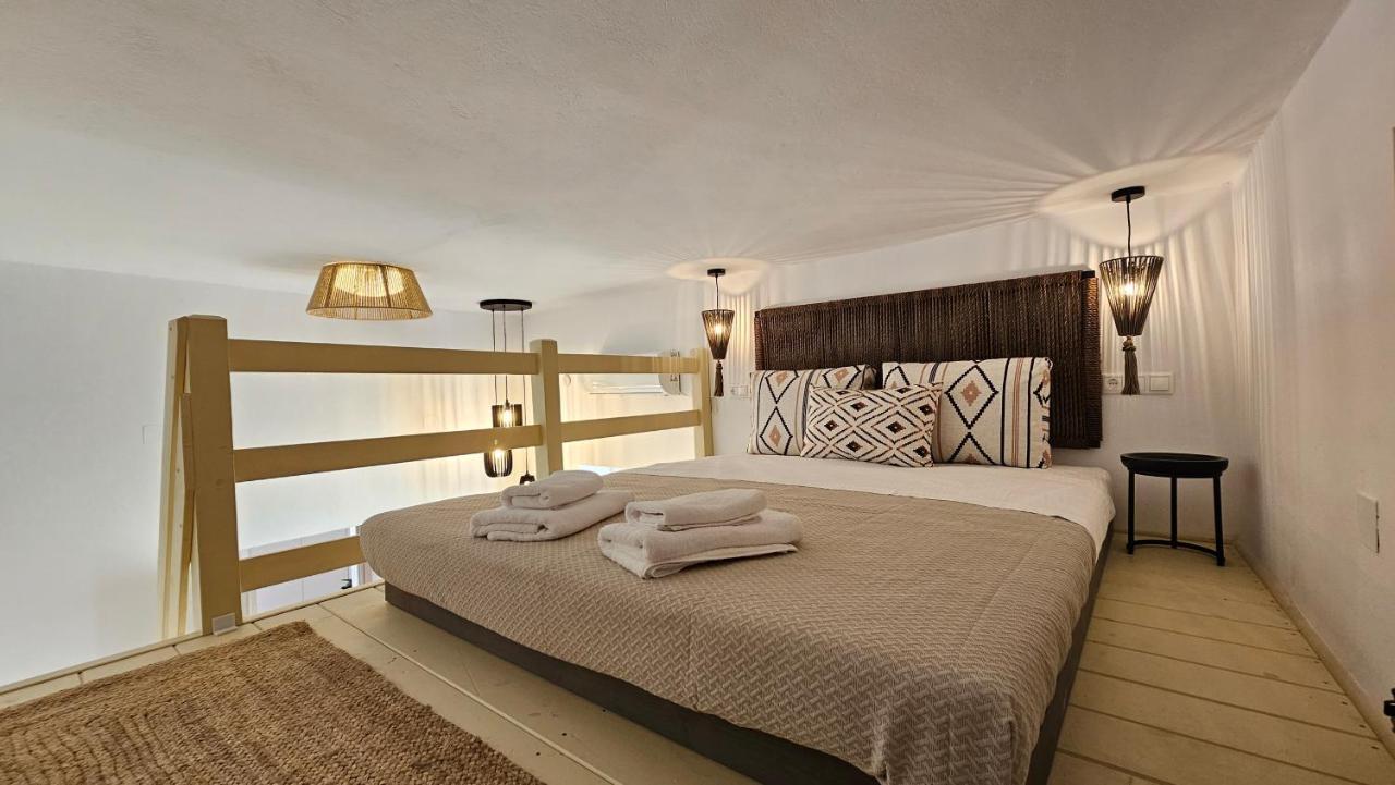 Plaka Philoxenia Apartments Dış mekan fotoğraf