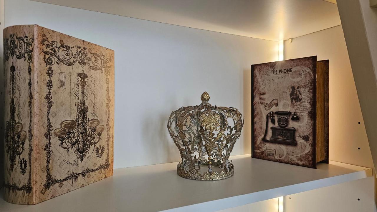 Plaka Philoxenia Apartments Dış mekan fotoğraf